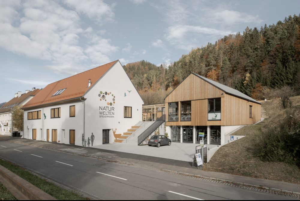 Naturwelten Steiermark Gebäude Straße